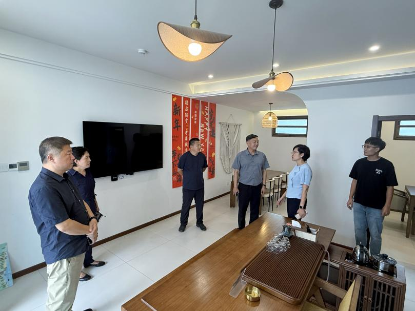 1758855882865117.png 640 (1).png