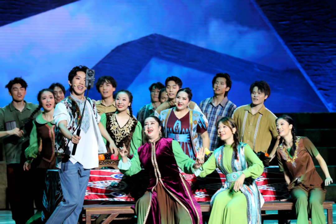 1758858072810284.png 640 (7).png